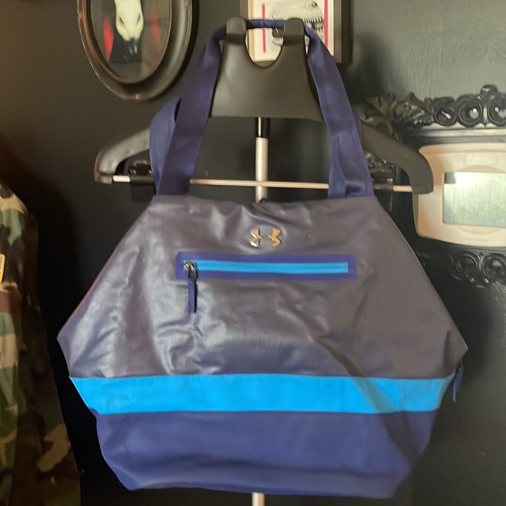 Under Armour Tote Great Pool Bag !